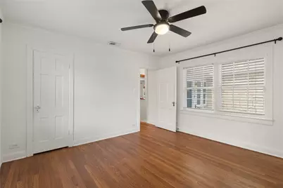 619 N Hampton Road, Dallas, TX 75208 - Photo 17