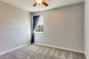 303 S Russell St, Alvarado, TX 76009 - Photo 11