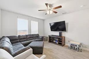 1420 Pleasanton Rd, Cleburne, TX 76033 - Photo 17