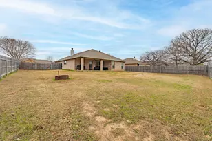 3005 Stroll Dr, Granbury, TX 76049 - Photo 27