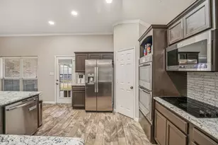 3005 Stroll Dr, Granbury, TX 76049 - Photo 11