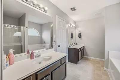 3005 Stroll Drive, Granbury, TX 76049 - Photo 17