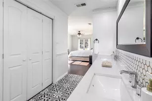 2906 Pacific Ct, Irving, TX 75062 - Photo 17