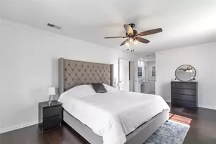 2906 Pacific Ct, Irving, TX 75062 - Photo 13