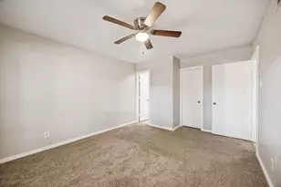 2710 Clover Valley Dr, Garland, TX 75043 - Photo 13