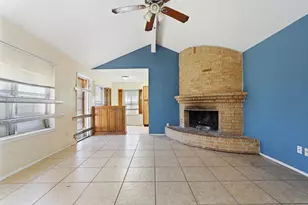3950 Cypress Wood Ct, Fort Worth, TX 76133 - Photo 7