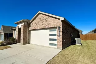 10828 Black Onyx Dr, Fort Worth, TX 76036 - Photo 3