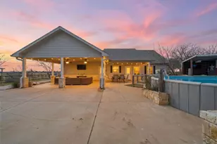 1130 N Lone Star Pkwy, McGregor, TX 76657 - Photo 29