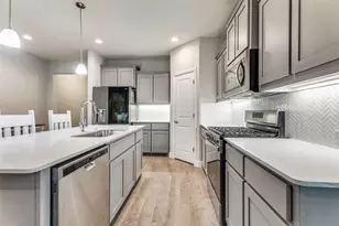 712 Greenford Mnr, Fort Worth, TX 76247 - Photo 7