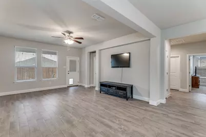 712 Greenford Manor, Fort Worth, TX 76247 - Photo 11