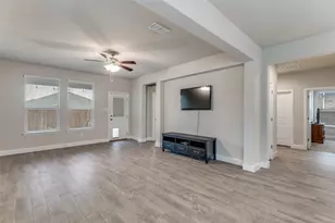 712 Greenford Mnr, Fort Worth, TX 76247 - Photo 11