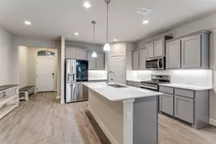 712 Greenford Mnr, Justin, TX 76247 - Photo 7