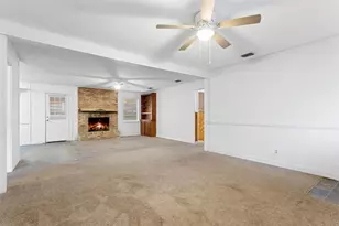 10130 Brookwood Dr, Tyler, TX 75707 - Photo 11