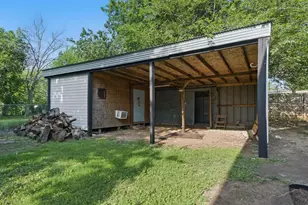 903 N Miller, Decatur, TX 76234 - Photo 5