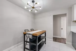 348 Thompson St, Fort Worth, TX 76134 - Photo 21