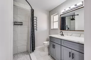 348 Thompson St, Fort Worth, TX 76134 - Photo 15