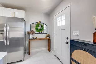 348 Thompson St, Fort Worth, TX 76134 - Photo 3