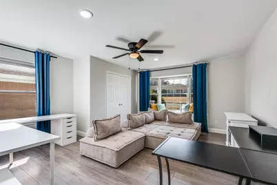 348 Thompson Street, Fort Worth, TX 76134 - Photo 9