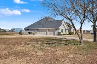 6334 Rustic Edge St, Godley, TX 76044 - Photo 25