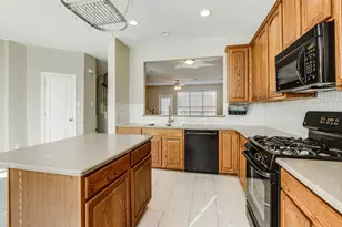 449 Busher Dr, Lewisville, TX 75067 - Photo 13