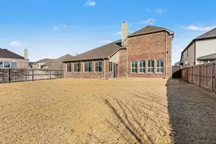 13908 Signal Hill Dr, Little Elm, TX 75068 - Photo 35