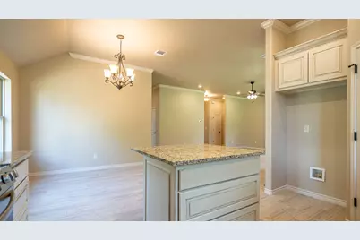 2714 Austin Drive, Granbury, TX 76048 - Photo 15