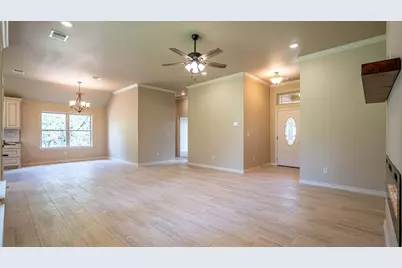 2714 Austin Drive, Granbury, TX 76048 - Photo 7