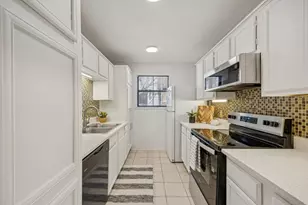 9600 Royal Ln, Dallas, TX 75243 - Photo 7