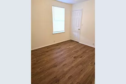 1802 Berkeley Drive, Glenn Heights, TX 75154 - Photo 5