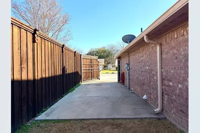 5613 Marlene Drive, Haltom City, TX 76148 - Photo 23