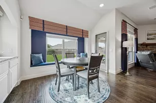 203 Oakcrest Dr, Justin, TX 76247 - Photo 11