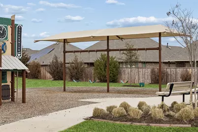 203 Oakcrest Drive, Justin, TX 76247 - Photo 39