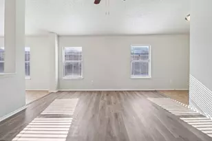 4701 Sea Ridge Dr, Fort Worth, TX 76133 - Photo 5