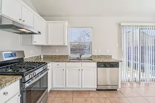 4701 Sea Ridge Dr, Fort Worth, TX 76133 - Photo 11