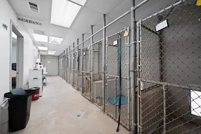 358 E Pecan Street, Waxahachie, TX 75165 - Photo 29