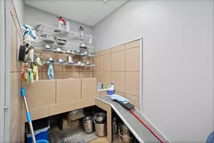 358 E Pecan St, Waxahachie, TX 75165 - Photo 33