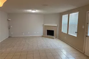 2011 Cap Rock Ln, Grand Prairie, TX 75052 - Photo 3