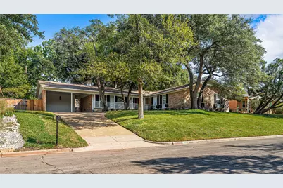 2901 Woodland Drive, Waco, TX 76710 - Photo 1