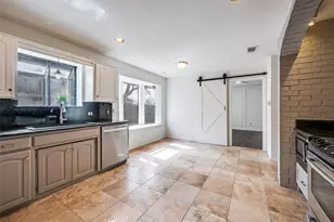 7317 Century Dr, North Richland Hills, TX 76182 - Photo 13