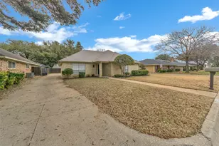 1105 Tulane Dr, Arlington, TX 76012 - Photo 3