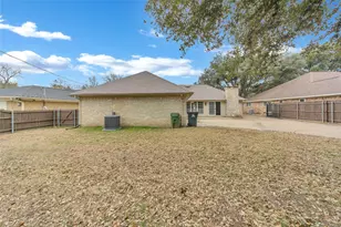 1105 Tulane Dr, Arlington, TX 76012 - Photo 23