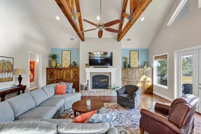 2701 Alta Vista Court, Granbury, TX 76049 - Photo 9