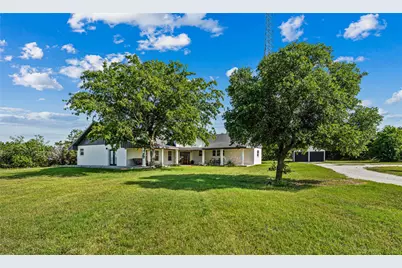 15966 Old China Spring Road, China Spring, TX 76633 - Photo 1