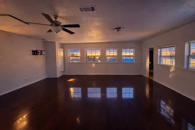 726 Idlewilde Drive, Lewisville, TX 75067 - Photo 9