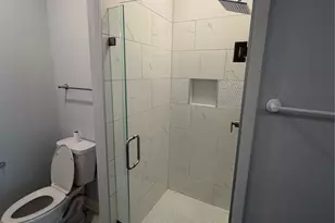 2318 Stutz Dr, Dallas, TX 75235 - Photo 11