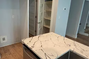 2318 Stutz Dr, Dallas, TX 75235 - Photo 9