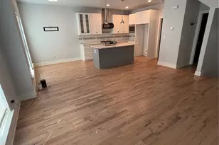 2318 Stutz Dr, Dallas, TX 75235 - Photo 5