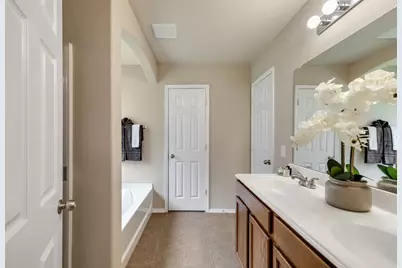 5640 Lincolnwood Drive, Prosper, TX 75078 - Photo 5