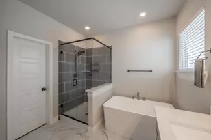 1513 Jackson St, Carrollton, TX 75006 - Photo 3