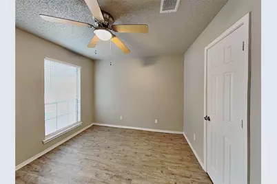 1300 N Creek Drive, Saginaw, TX 76179 - Photo 13